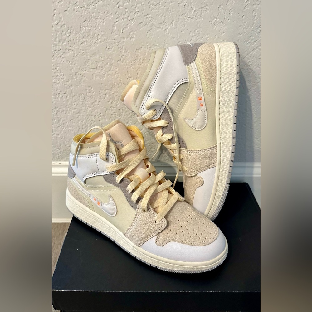 Nike Dunk High - Picture 7 of 8